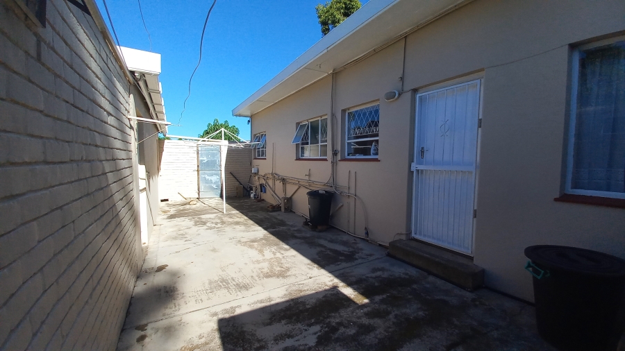 3 Bedroom Property for Sale in Vanes Estate Eastern Cape